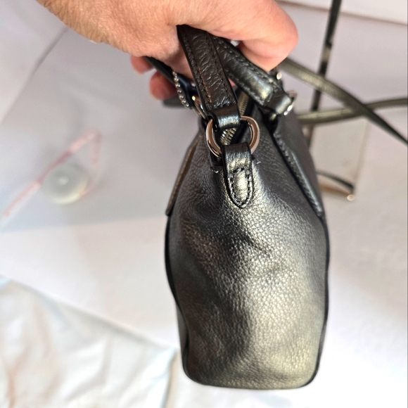 Coach Black Leather Shoulder Bag with Adjustable Strap - Picture 6 of 8